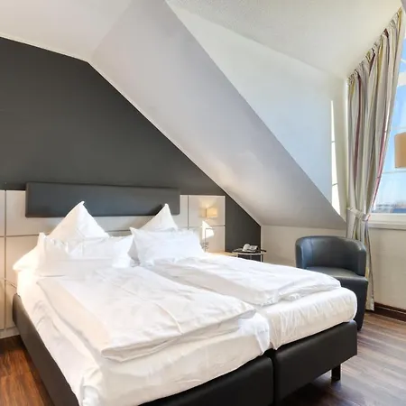 Inselhotel Koenig 4*