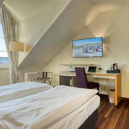 Inselhotel König 4*