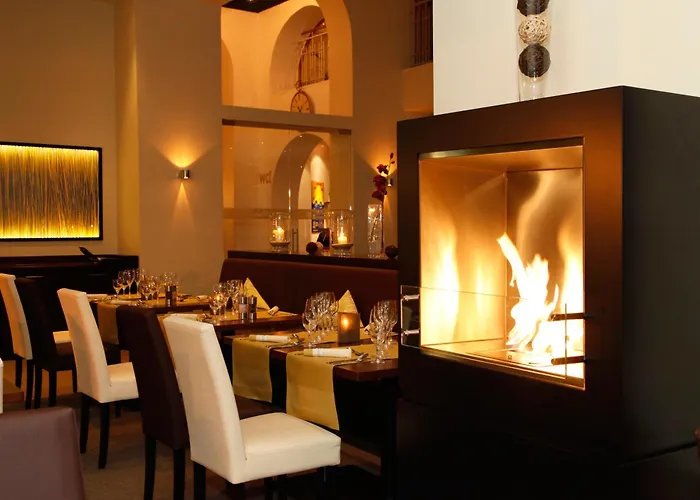 Отель Inselhotel Koenig 4*